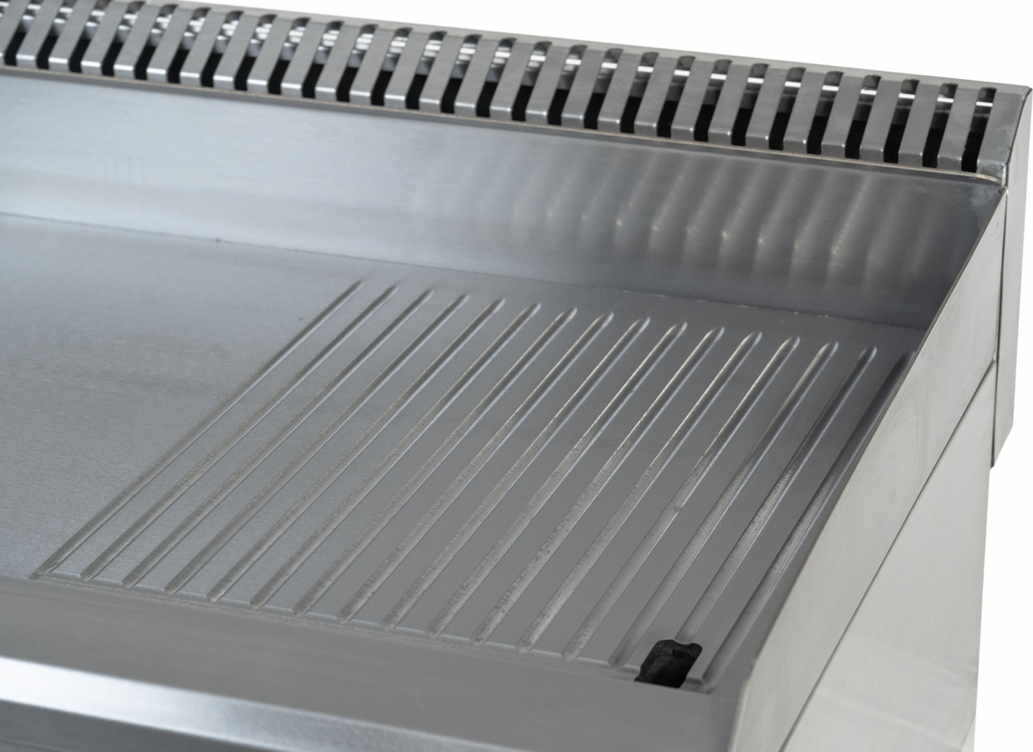Contender 700mm Split Ribbed & Smooth Top Electric Griddle
