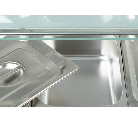 Quattro Bain Marie Heated Display Unit. 5 x 1-2 GN Pans & Lids With Glass Surround